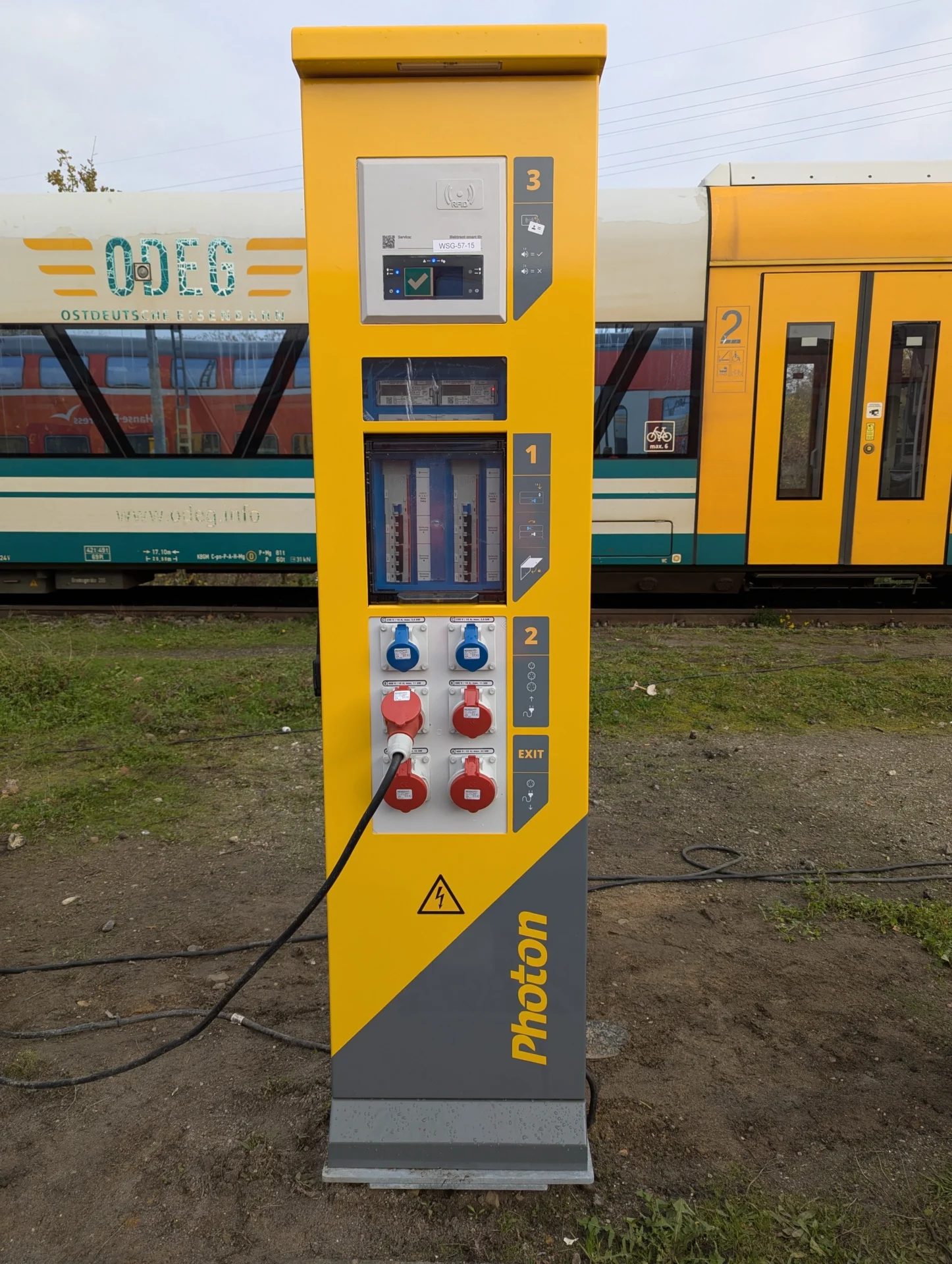Photon Doppelelektrant, Elektrant2 smart ID-PMT an Bahngleis