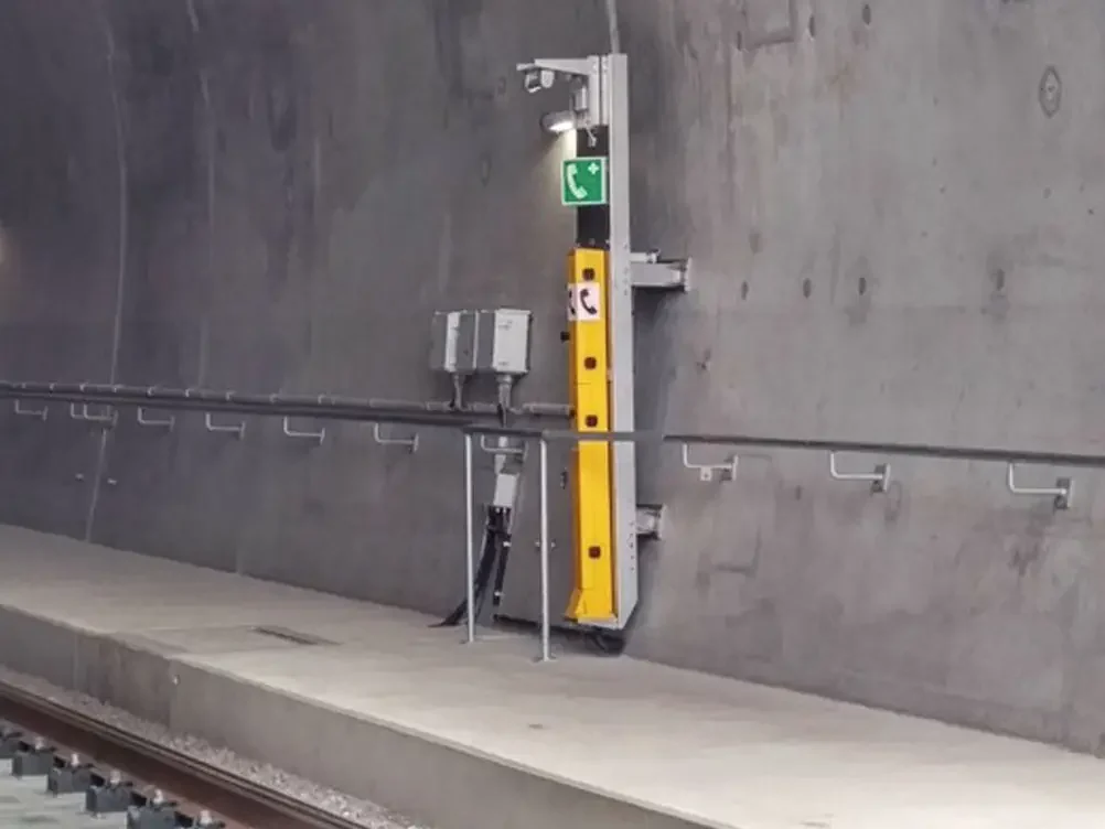 Photon Tunnelausrüstung, Notrofsäule
