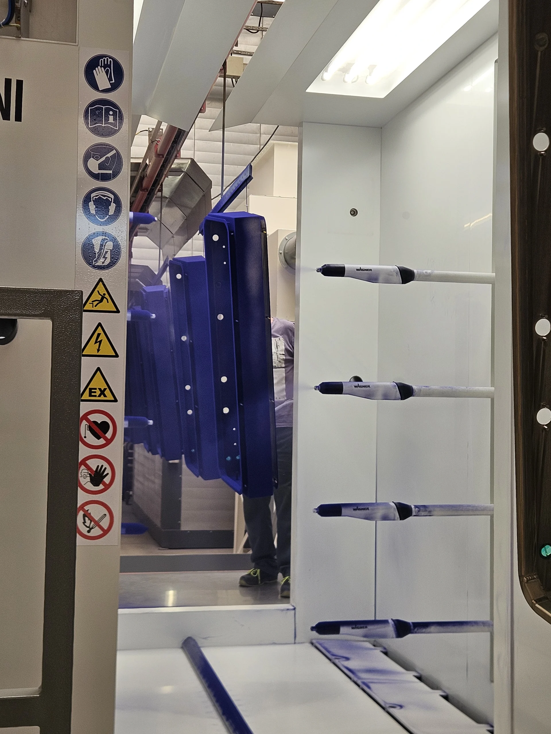 Pulverküche zur Pulverbeschichtung, Produktionsstandort Photon Meissen