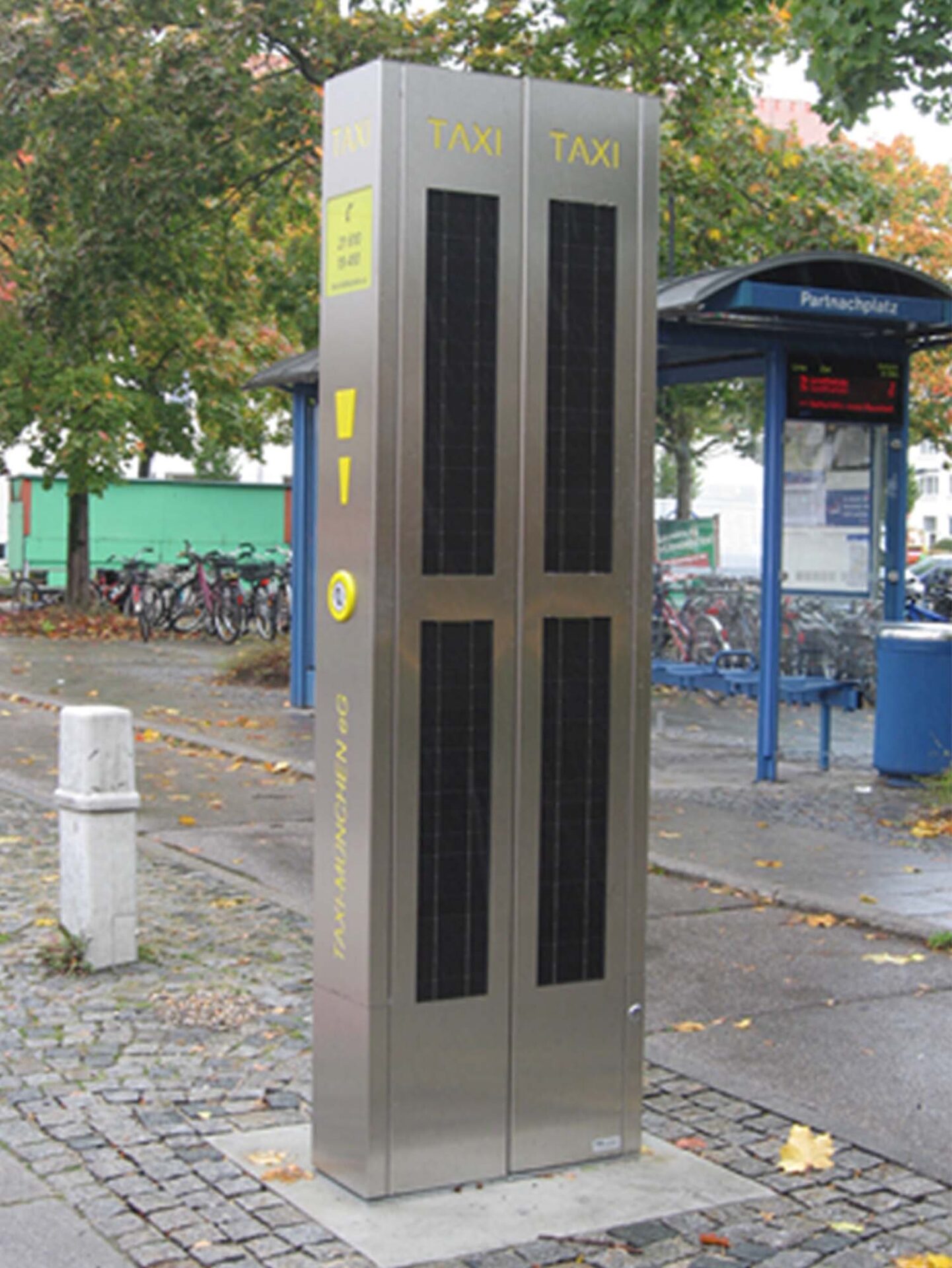 Taxisäule_Hochkant